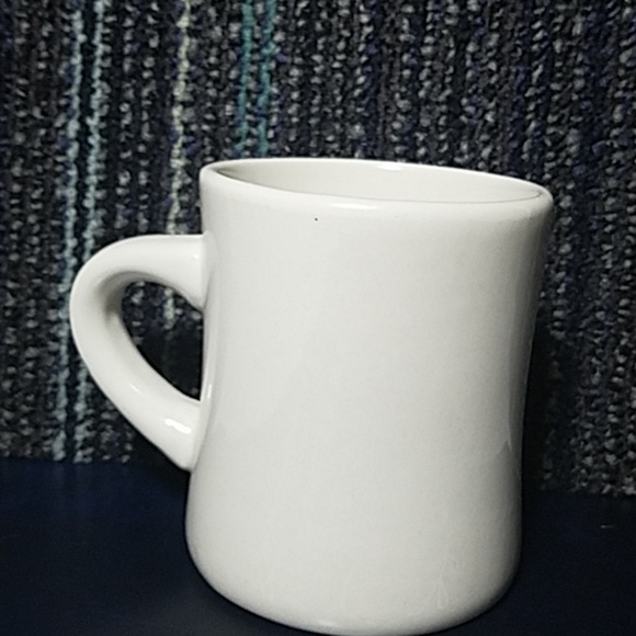 Penguin Coffee Mug Restaurant by Designpac - Picture 3 of 8